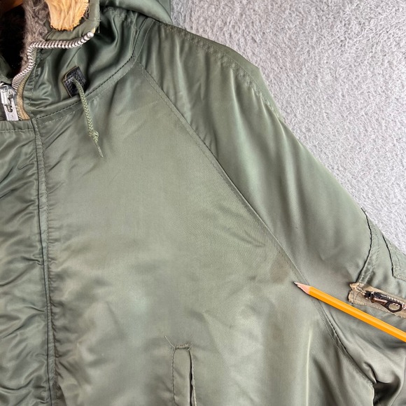 Vintage N3-B Army Green Hooded Fur Trim Hooded Puffer Jacket Coat Mens Sz 44 - Picture 16 of 16